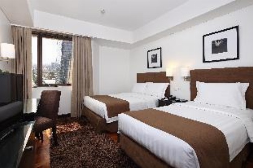 City Garden Hotel Makati image 2